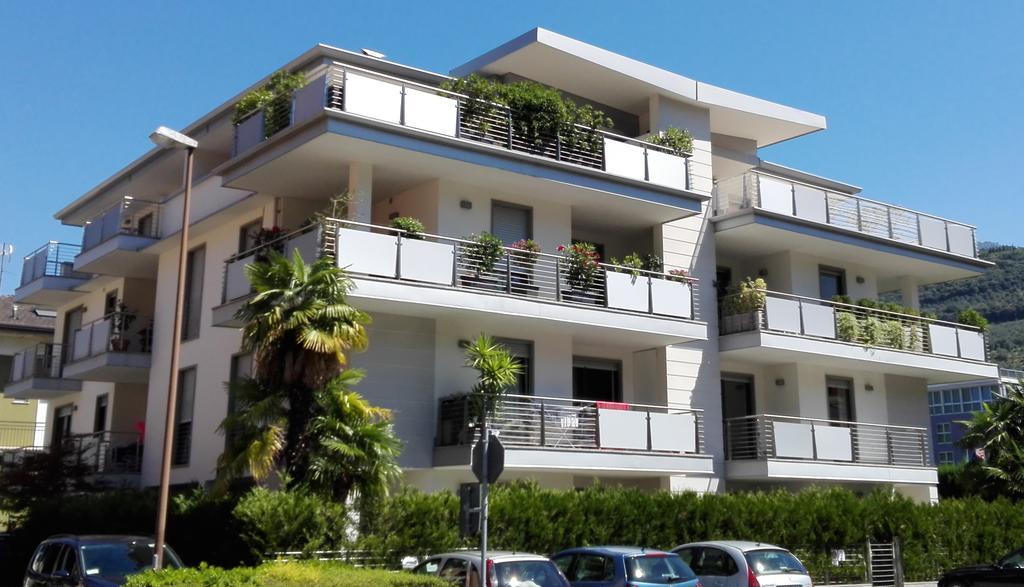 Sole Riva Apartment Екстер'єр фото